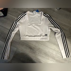 Adidas Women’s Stylish shirt NEVER WORN!!!